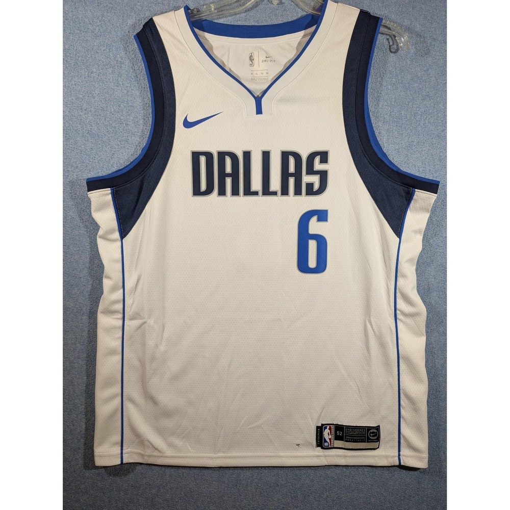 Dallas Mavericks Basketball Jersey Mens XL White NBA Nike Porzingis 6 Dri Fit